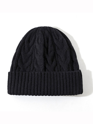 black cable wool beanie